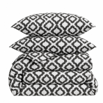 Bedding Set „Moroccan Veil“. Patterned bedding sets, 140x200 cm, 200x200 cm, 200x220 cm. White bedding with a grey geometric ornament pattern Bedding Set „Moroccan Veil“. Patterned bedding sets, 140x200 cm, 200x200 cm, 200x220 cm. White bedding with a grey geometric ornament pattern