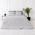Bedding Set „Nimbus“. Gray bedding sets, 140x200 cm, 200x200 cm, 200x220 cm. Elegant light grey bedding set, adding a touch of sophistication and versatility to your bedroom ambiance. Bedding Set „Nimbus“. Gray bedding sets, 140x200 cm, 200x200 cm, 200x220 cm. Elegant light grey bedding set, adding a touch of sophistication and versatility to your bedroom ambiance.