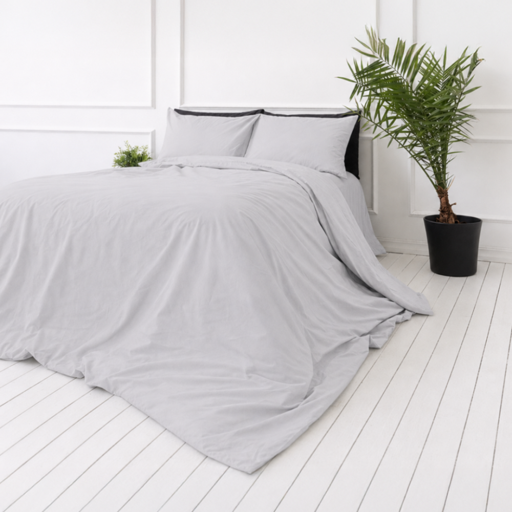 Bedding Set „Nimbus“. Gray bedding sets, 140x200 cm, 200x200 cm, 200x220 cm. Minimalist light grey bedding set, offering a serene and understated aesthetic to complement any decor style. Bedding Set „Nimbus“. Gray bedding sets, 140x200 cm, 200x200 cm, 200x220 cm. Minimalist light grey bedding set, offering a serene and understated aesthetic to complement any decor style.