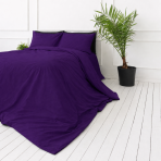 Bedding Set „Pansy“. Purple bedding, 140x200 cm, 150x200 cm, 160x200 cm, 180x200 cm, 200x200 cm, 200x220 cm, 220x240 cm. Deep purple bedding set, offering a cozy and chic look with a bold, vibrant color for your bed.