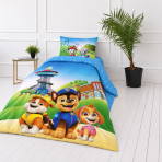Bedding Set „Paw Patrol Blue“. Kids bedding, 135x200 cm. Pillowcase with puppies, a blue sky and a green landscape.
