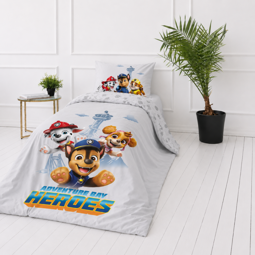 Bedding Set „Paw Patrol“. Kids bedding, 135x200 cm. Light bedding set with paw patrol heroes and lookout tower motif. Bedding Set „Paw Patrol“. Kids bedding, 135x200 cm. Light bedding set with paw patrol heroes and lookout tower motif.