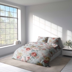 Bedding Set „Peony“. Bedding sets with plants, 140x200 cm, 200x200 cm, 200x220 cm. Elegant peony bedding on bluish background with pink and sandy tones.