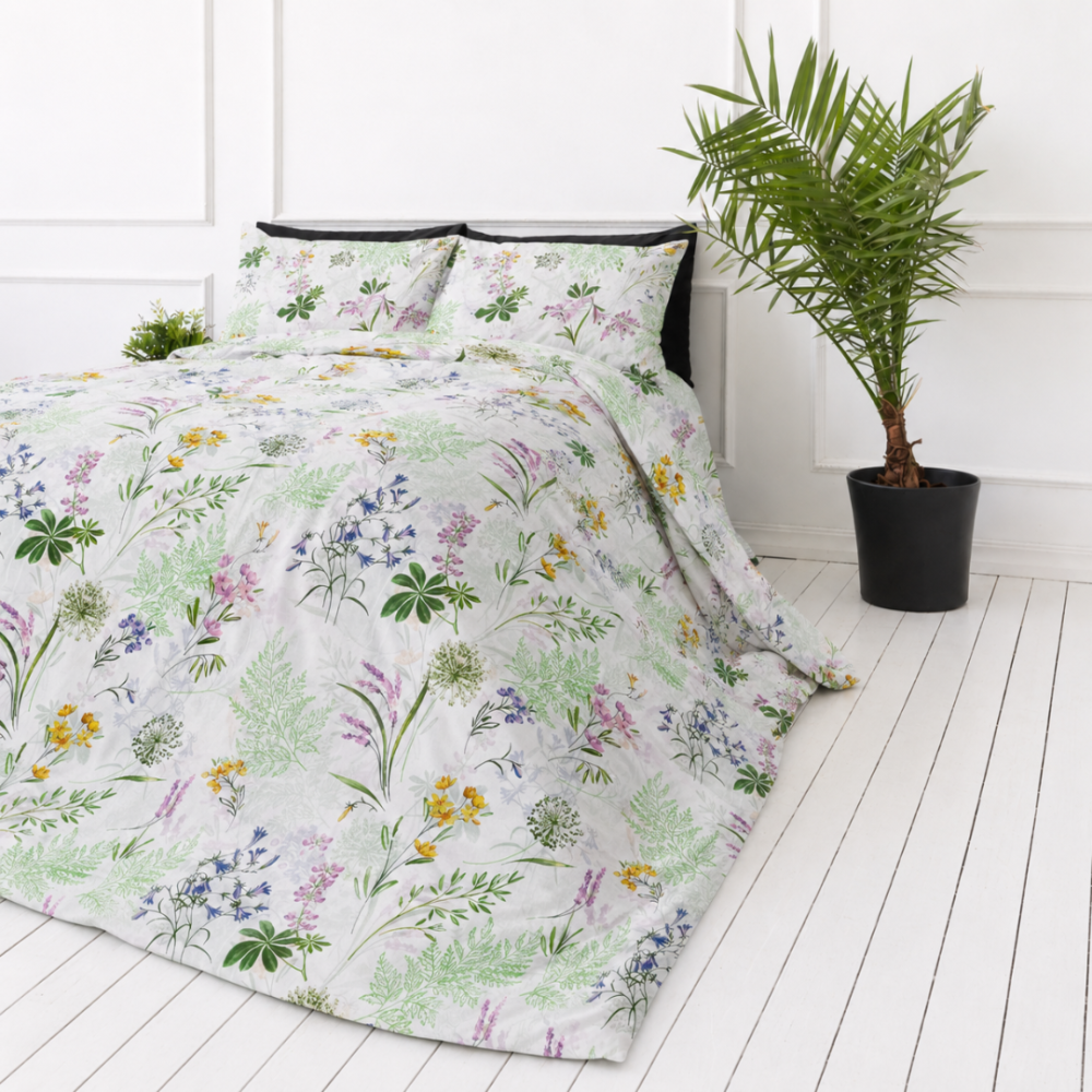 Bedding Set „Primavera“. Bedding sets 155x200, 140x200 cm, 150x200 cm, 160x200 cm, 180x200 cm, 200x200 cm, 200x220 cm, 220x240 cm. Light bedding set with a delicate botanical floral pattern Bedding Set „Primavera“. Bedding sets 155x200, 140x200 cm, 150x200 cm, 160x200 cm, 180x200 cm, 200x200 cm, 200x220 cm, 220x240 cm. Light bedding set with a delicate botanical floral pattern