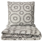 Bedding Set „Round Robin“. Bedding sets 135x200, 140x200 cm, 200x200 cm, 200x220 cm. Bedding set with black geometric patterns on a light background