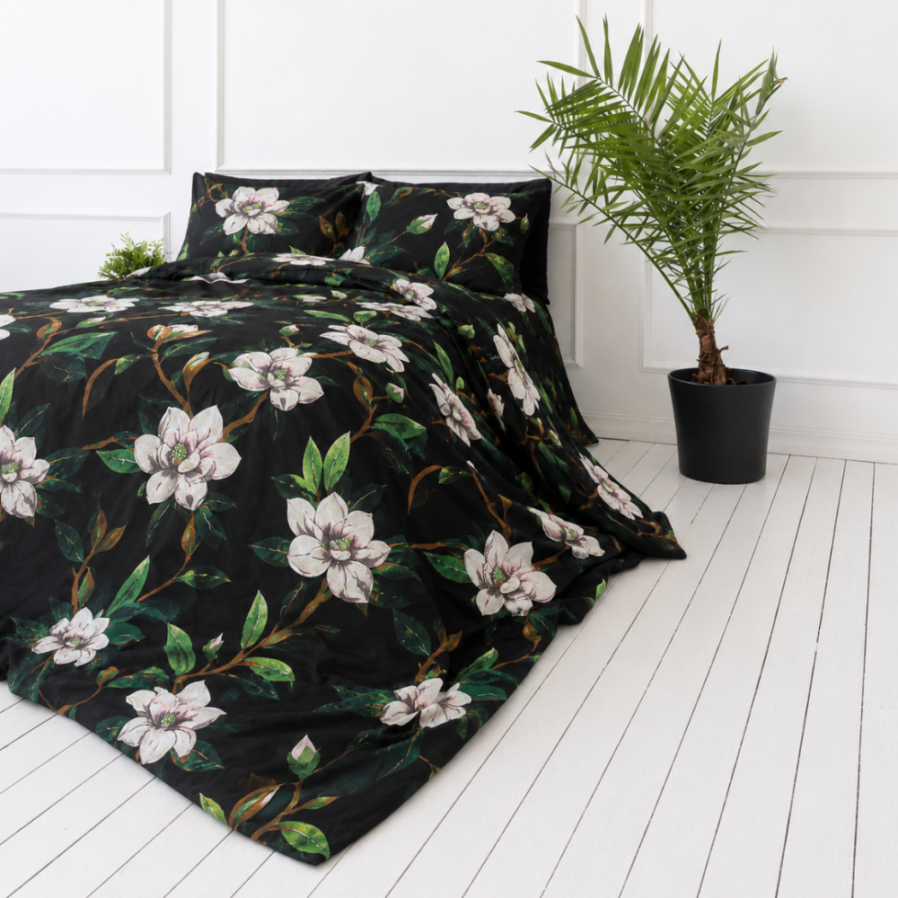 Bedding Set „Soft Magnolia“. Bedding sets 155x200, 140x200 cm, 150x200 cm, 160x200 cm, 180x200 cm, 200x200 cm, 200x220 cm, 220x240 cm. Contemporary and stylish bedding set with white magnolia blossoms. Bedding Set „Soft Magnolia“. Bedding sets 155x200, 140x200 cm, 150x200 cm, 160x200 cm, 180x200 cm, 200x200 cm, 200x220 cm, 220x240 cm. Contemporary and stylish bedding set with white magnolia blossoms.