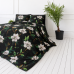 Bedding Set „Soft Magnolia“. Bedding sets 155x200, 140x200 cm, 150x200 cm, 160x200 cm, 180x200 cm, 200x200 cm, 200x220 cm, 220x240 cm. Contemporary and stylish bedding set with white magnolia blossoms. Bedding Set „Soft Magnolia“. Bedding sets 155x200, 140x200 cm, 150x200 cm, 160x200 cm, 180x200 cm, 200x200 cm, 200x220 cm, 220x240 cm. Contemporary and stylish bedding set with white magnolia blossoms.