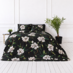 Bedding Set „Soft Magnolia“. Bedding sets 155x200, 140x200 cm, 150x200 cm, 160x200 cm, 180x200 cm, 200x200 cm, 200x220 cm, 220x240 cm. Bedding set with colorful blossoms and a dark background, adding a touch of elegance. Bedding Set „Soft Magnolia“. Bedding sets 155x200, 140x200 cm, 150x200 cm, 160x200 cm, 180x200 cm, 200x200 cm, 200x220 cm, 220x240 cm. Bedding set with colorful blossoms and a dark background, adding a touch of elegance.