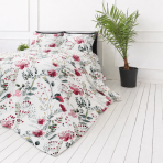 Bedding Set „Sparkling Flowers“. Patterned bedding sets, 140x200 cm, 200x200 cm, 200x220 cm. Bedding set with a delicate watercolor floral motif on a pastel-toned background. Bedding Set „Sparkling Flowers“. Patterned bedding sets, 140x200 cm, 200x200 cm, 200x220 cm. Bedding set with a delicate watercolor floral motif on a pastel-toned background.