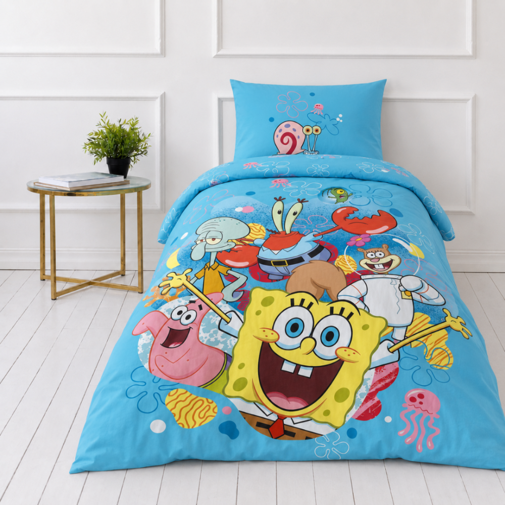 Bedding Set „SpongeBob SquarePants“. Kids bedding, 135x200 cm. Bright blue bedding set with colourful illustrations of bikini bottom characters.