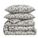 Bedding Set „Vibe“. Bedding sets 135x200, 140x200 cm, 200x200 cm, 200x220 cm. Bedding set with a modern geometric pattern on a sand-colored background, featuring gray and black accents. Bedding Set „Vibe“. Bedding sets 135x200, 140x200 cm, 200x200 cm, 200x220 cm. Bedding set with a modern geometric pattern on a sand-colored background, featuring gray and black accents.