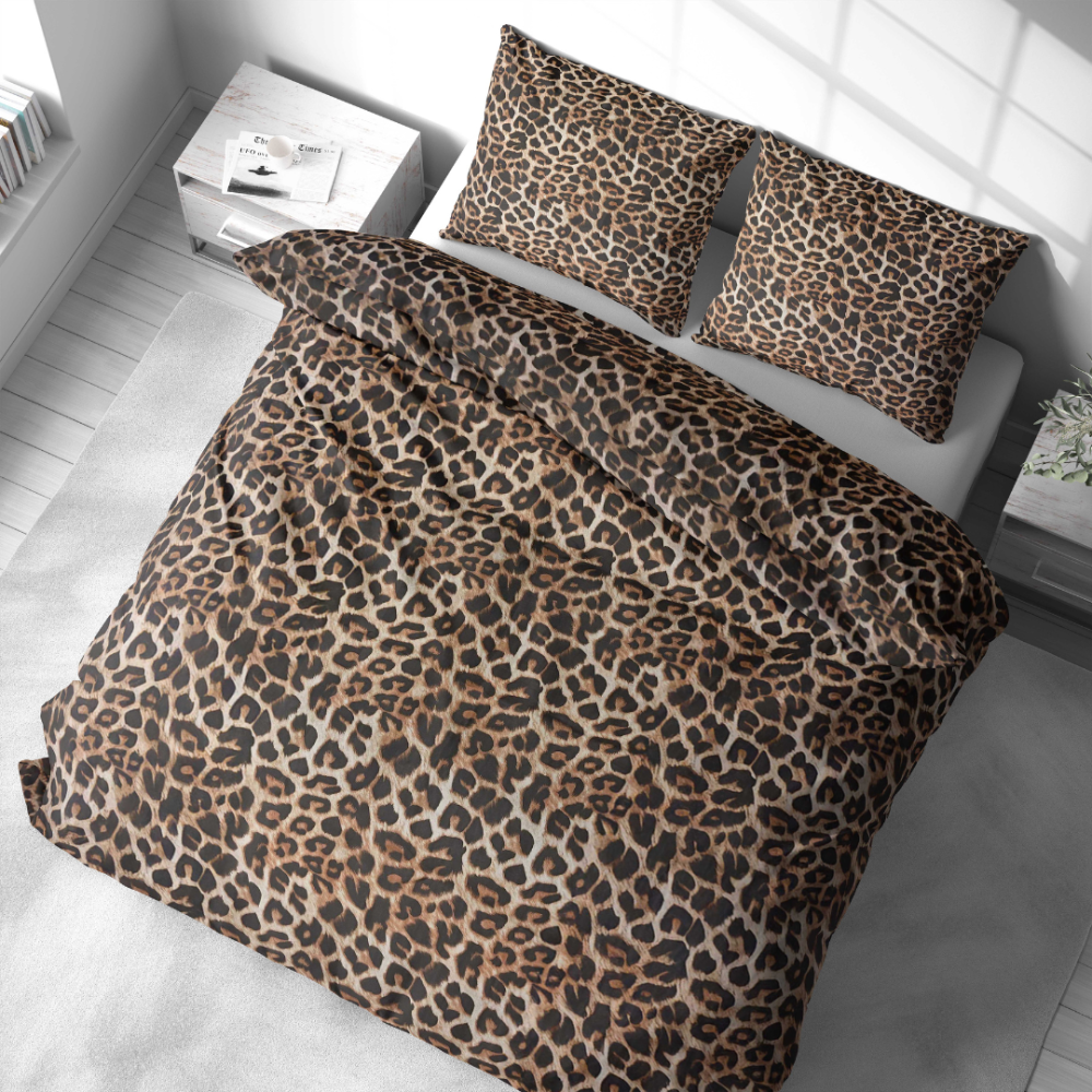 Bedding Set „Wild Style“. Bedding sets 155x200, 140x200 cm, 150x200 cm, 160x200 cm, 180x200 cm, 200x200 cm, 200x220 cm, 220x240 cm. A unique and playful leopard print that adds a sense of luxury and exoticism to the room.
