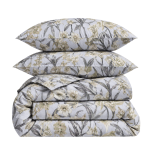 Bedding Set „Wildings“. Bedding sets 155x200, 140x200 cm, 150x200 cm, 160x200 cm, 180x200 cm, 200x200 cm, 200x220 cm, 220x240 cm. Light blue bedding set with soft yellow-grey floral pattern Bedding Set „Wildings“. Bedding sets 155x200, 140x200 cm, 150x200 cm, 160x200 cm, 180x200 cm, 200x200 cm, 200x220 cm, 220x240 cm. Light blue bedding set with soft yellow-grey floral pattern