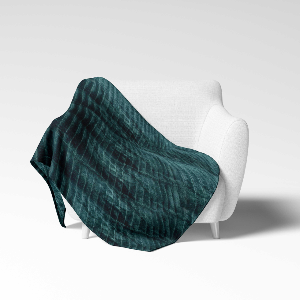 Plaid „Emerald fleece blanket“. Blankets, 200x220 cm. Warm and rich emerald green “emerald” throw made of 100% microfiber.