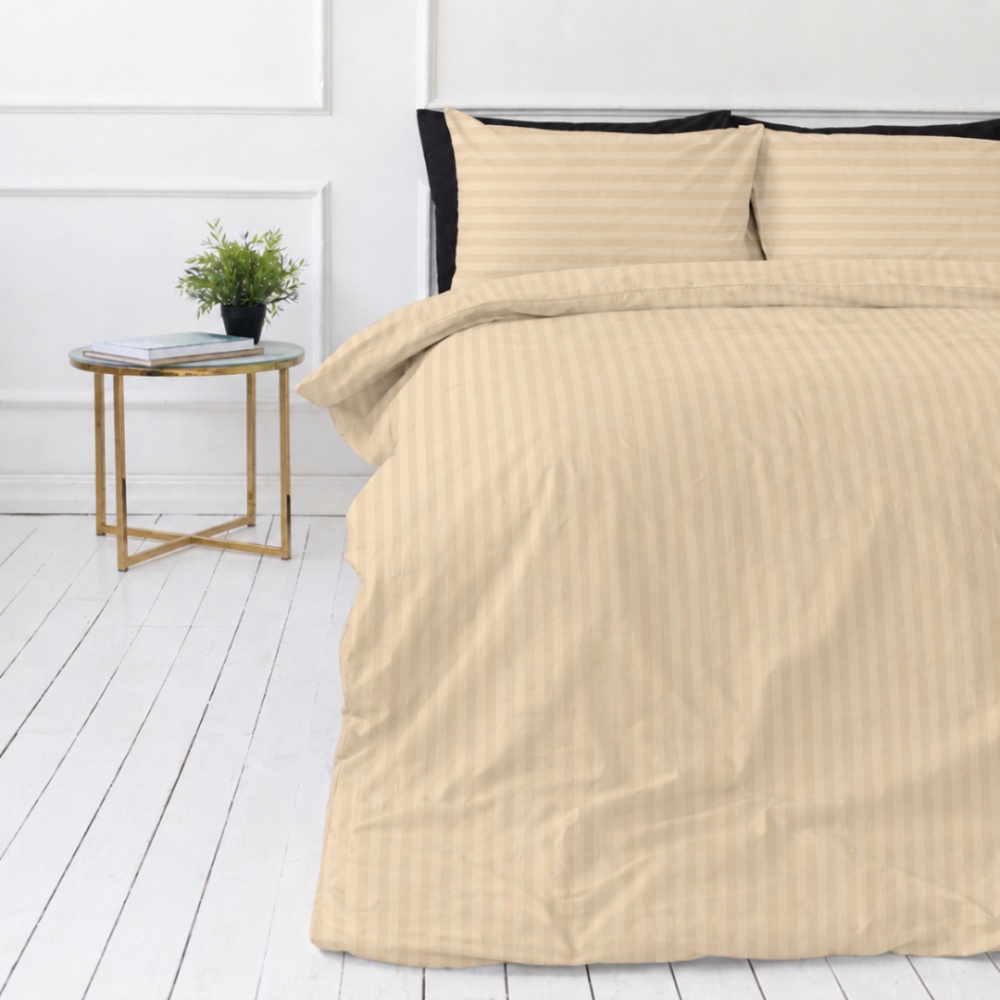 Premium Sateen Bedding Set „Champagne Stripe Sateen“. Bedding sets 150x200, 140x200 cm, 150x200 cm, 160x200 cm, 180x200 cm, 200x200 cm, 200x220 cm, 220x240 cm. Light sand bedding with elegant tone-on-tone stripes