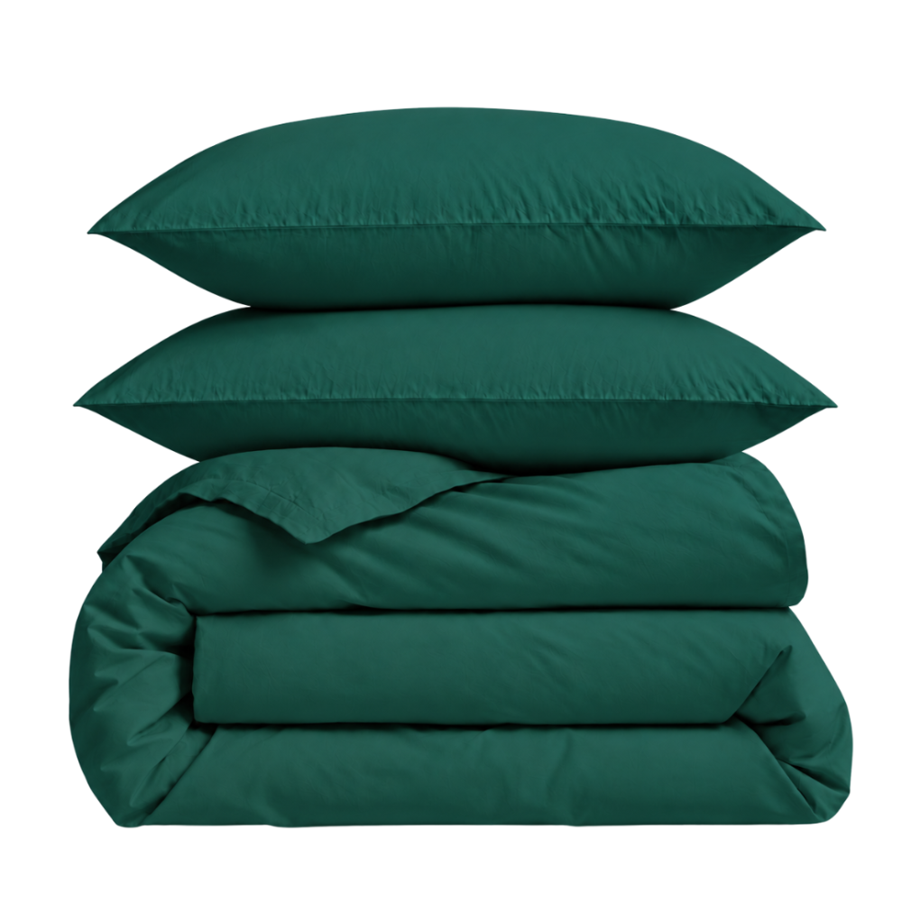 Premium Sateen Bedding Set „Dark green sateen“. Mako cotton sateen bedding, 140x200 cm, 150x200 cm, 160x200 cm, 180x200 cm, 200x200 cm, 200x220 cm, 220x240 cm. Luxurious dark green satin bedding set. Premium Sateen Bedding Set „Dark green sateen“. Mako cotton sateen bedding, 140x200 cm, 150x200 cm, 160x200 cm, 180x200 cm, 200x200 cm, 200x220 cm, 220x240 cm. Luxurious dark green satin bedding set.