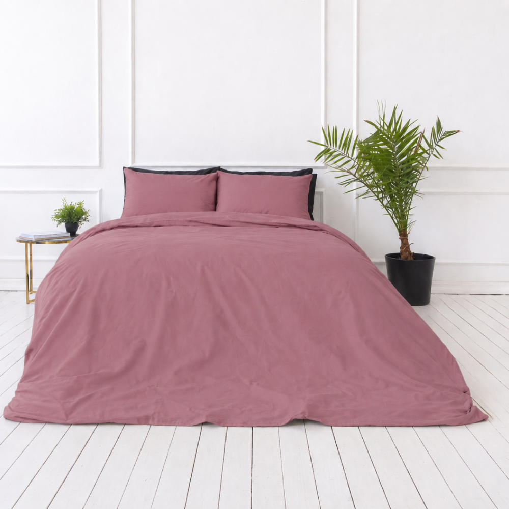 Premium Sateen Bedding Set „Grape sateen“. Mako cotton sateen bedding, 140x200 cm, 150x200 cm, 160x200 cm, 180x200 cm, 200x200 cm, 200x220 cm, 220x240 cm. Soft pink bedding set for a cozy bedroom interior
