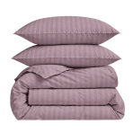 Premium Sateen Bedding Set „Grape Stripe Sateen“. Mako cotton sateen bedding, 140x200 cm, 150x200 cm, 160x200 cm, 180x200 cm, 200x200 cm, 200x220 cm, 220x240 cm. Bedding set in muted mauve with subtle stripes. Premium Sateen Bedding Set „Grape Stripe Sateen“. Mako cotton sateen bedding, 140x200 cm, 150x200 cm, 160x200 cm, 180x200 cm, 200x200 cm, 200x220 cm, 220x240 cm. Bedding set in muted mauve with subtle stripes.