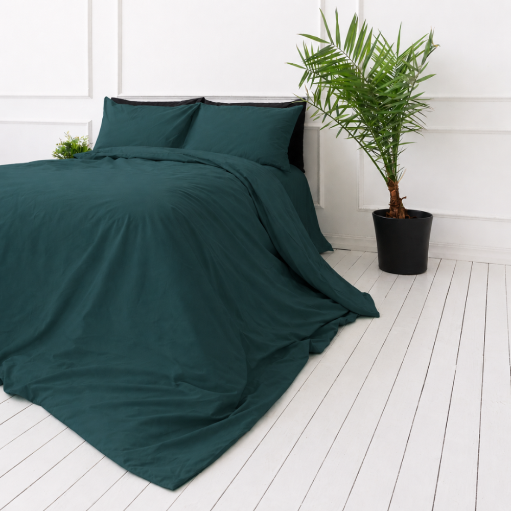 Premium Sateen Bedding Set „Green Sateen“. Bedding sets 135x200, 140x200 cm, 200x200 cm, 200x220 cm Premium Sateen Bedding Set „Green Sateen“. Bedding sets 135x200, 140x200 cm, 200x200 cm, 200x220 cm