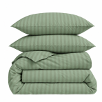 Premium Sateen Bedding Set „Pistachio Stripe Sateen“. Bedding sets 150x200, 140x200 cm, 150x200 cm, 160x200 cm, 180x200 cm, 200x200 cm, 200x220 cm, 220x240 cm. Greenish bedding set with a subtle stripe pattern Premium Sateen Bedding Set „Pistachio Stripe Sateen“. Bedding sets 150x200, 140x200 cm, 150x200 cm, 160x200 cm, 180x200 cm, 200x200 cm, 200x220 cm, 220x240 cm. Greenish bedding set with a subtle stripe pattern