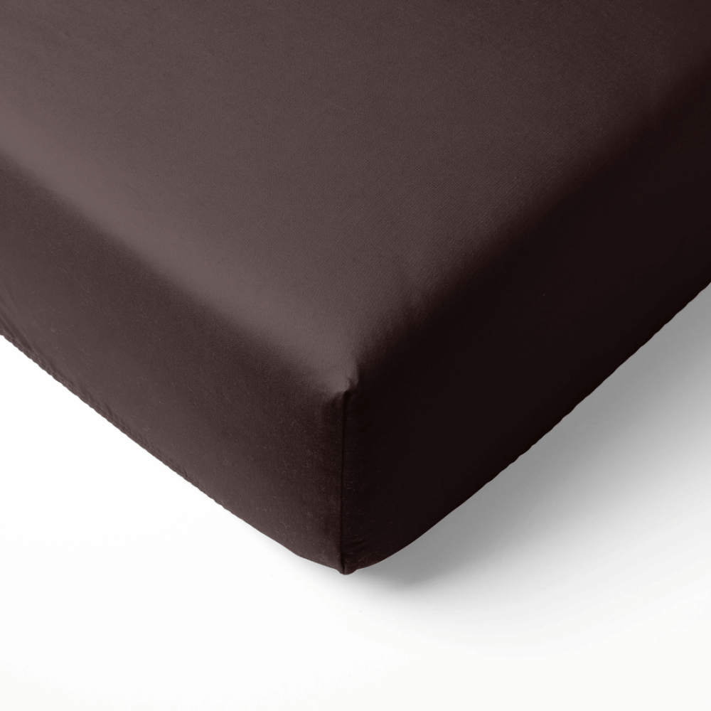 Satin Bed Sheet „Brown Sateen“, 150x220 cm, 200x220 cm, 220x240 cm. Chocolate-brown flat sheet with a warm undertone. Satin Bed Sheet „Brown Sateen“, 150x220 cm, 200x220 cm, 220x240 cm. Chocolate-brown flat sheet with a warm undertone.