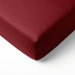 Satin Bed Sheet „Sun-dried Tomato Sateen“, 150x220 cm, 200x220 cm, 220x240 cm. Dark red flat sheet with a burgundy undertone.