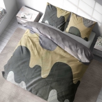 Premium Sateen Bedding Set „Artistic“. Gray bedding sets, 140x200 cm, 200x200 cm, 200x220 cm. Soft grey, sand, and dark grey bedding set with flowing wave motifs.