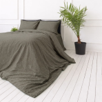 Sateen Bedding Set „Frisson“. Bedding sets 155x200, 140x200 cm, 150x200 cm, 160x200 cm, 180x200 cm, 200x200 cm, 200x220 cm. Minimalistisches dunkelbraunes bettwäsche-set mit dichtem muster kleiner weißer blüten.