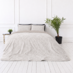 Sateen Bedding Set „Sand Damask“. Beige bedding sets, 140x200 cm, 200x200 cm, 200x220 cm. Luxurious beige cotton satin bedding set with classic floral pattern. Sateen Bedding Set „Sand Damask“. Beige bedding sets, 140x200 cm, 200x200 cm, 200x220 cm. Luxurious beige cotton satin bedding set with classic floral pattern.