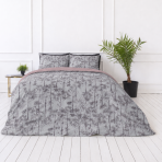 Sateen Bedding Set „Silent Grove“. Bedding sets 135x200, 140x200 cm, 200x200 cm, 200x220 cm. Bedding in calm colors, suitable for a classic interior.