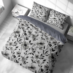 Sateen Bedding Set „Thornshade“. Bedding sets 150x200, 140x200 cm, 150x200 cm, 160x200 cm, 180x200 cm, 200x200 cm, 200x220 cm. Bedding set decorated with black and grey flowers on a soft background