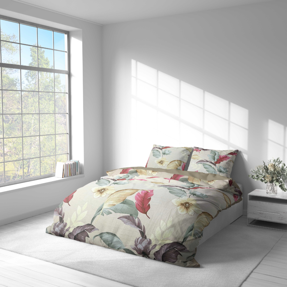 Sateen Bedding Set „Tropical Muse“. Beige bedding sets, 140x200 cm, 150x200 cm, 160x200 cm, 180x200 cm, 200x200 cm, 200x220 cm. Pastel-colored bedding set with tropical design.