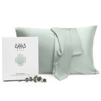 Silk Pillowcase „Spearmint“. Pillowcases 50x60. Mint-colored silk pillowcase with a cool, smooth texture for a refreshing and luxurious sleep experience. Silk Pillowcase „Spearmint“. Pillowcases 50x60. Mint-colored silk pillowcase with a cool, smooth texture for a refreshing and luxurious sleep experience.