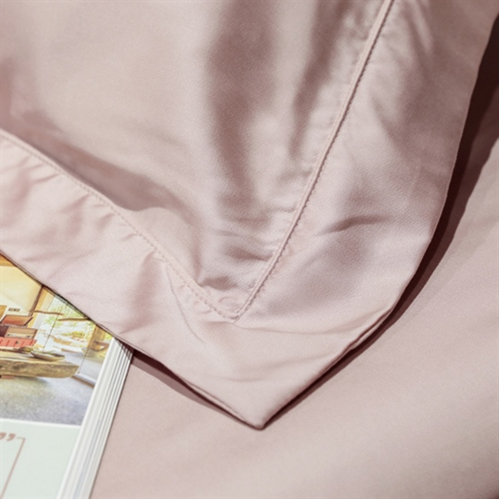 Tencel Bedding Set „Blushella“. Silk bedding sets, 200x230 cm