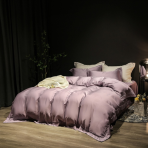 Tencel Bedding Set „Violette“. Lyocell bedding sets, 200x230 cm. Solid soft violet lyocell bedding set with pillowcase.