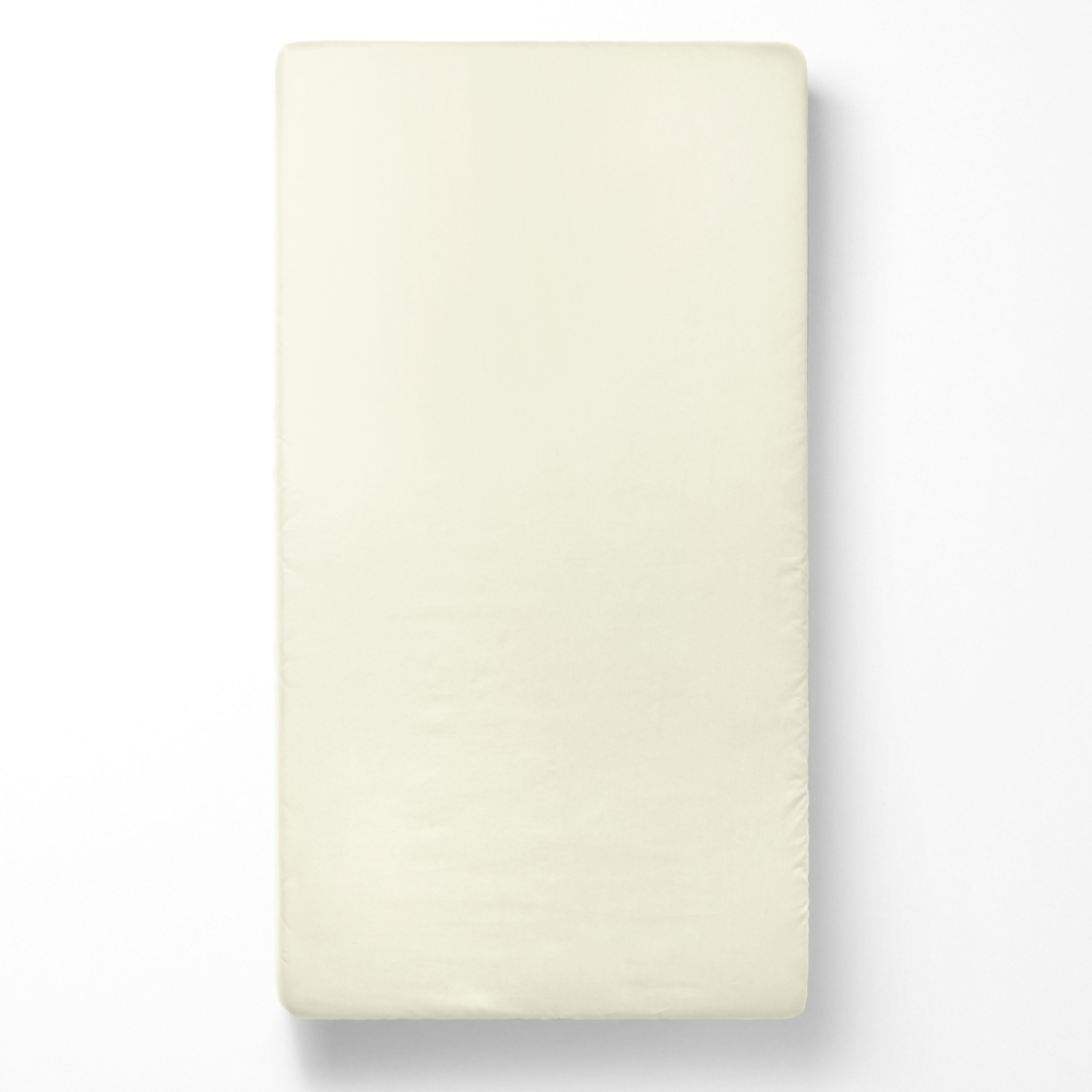 Jersey fitted sheet “Champagne”. Fitted sheets 200x200, 90x200 cm, 140x200 cm, 160x200 cm, 180x200 cm, 200x220 cm. This cream-colored fitted sheet is perfect for creating a calm and warm bedroom interior.