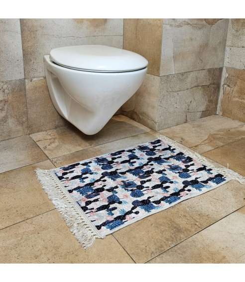 Toilet Mat „Crimson“. Bath mats