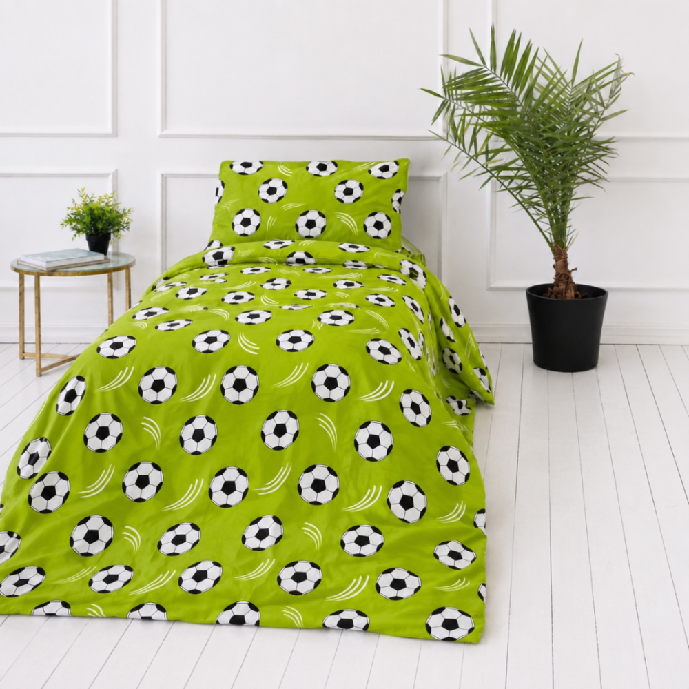 Children’s Bedding Set „Football Frenzy”. Orange bedding sets, 100x140 cm, 140x200 cm. Lime green bedding set with a soccer ball pattern Children’s Bedding Set „Football Frenzy”. Orange bedding sets, 100x140 cm, 140x200 cm. Lime green bedding set with a soccer ball pattern