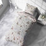 Children’s Bedding Set „Kuddle Knoll”. Bedding sets 155x200, 100x140 cm, 140x200 cm, 150x200 cm, 160x200 cm. Pastel-toned kids’ bedding with adorable forest characters