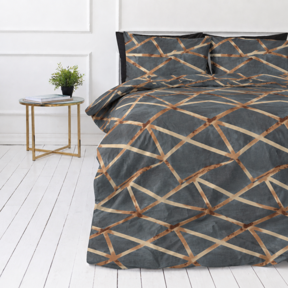 Single bedding set „Zafirion“. Bedding sets 155x200, 140x200 cm, 150x200 cm, 160x200 cm. Graphitfarbene bettwäsche mit geometrischem goldmuster.