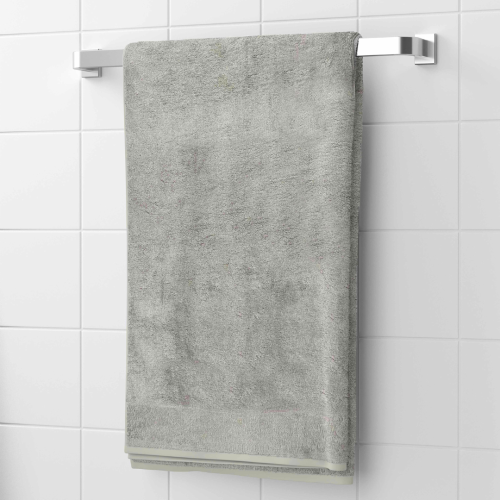 Bath towel “Bamboo Grey”, 70x140 cm. Grey towel made from bamboo and cotton, offering luxurious comfort and sustainability