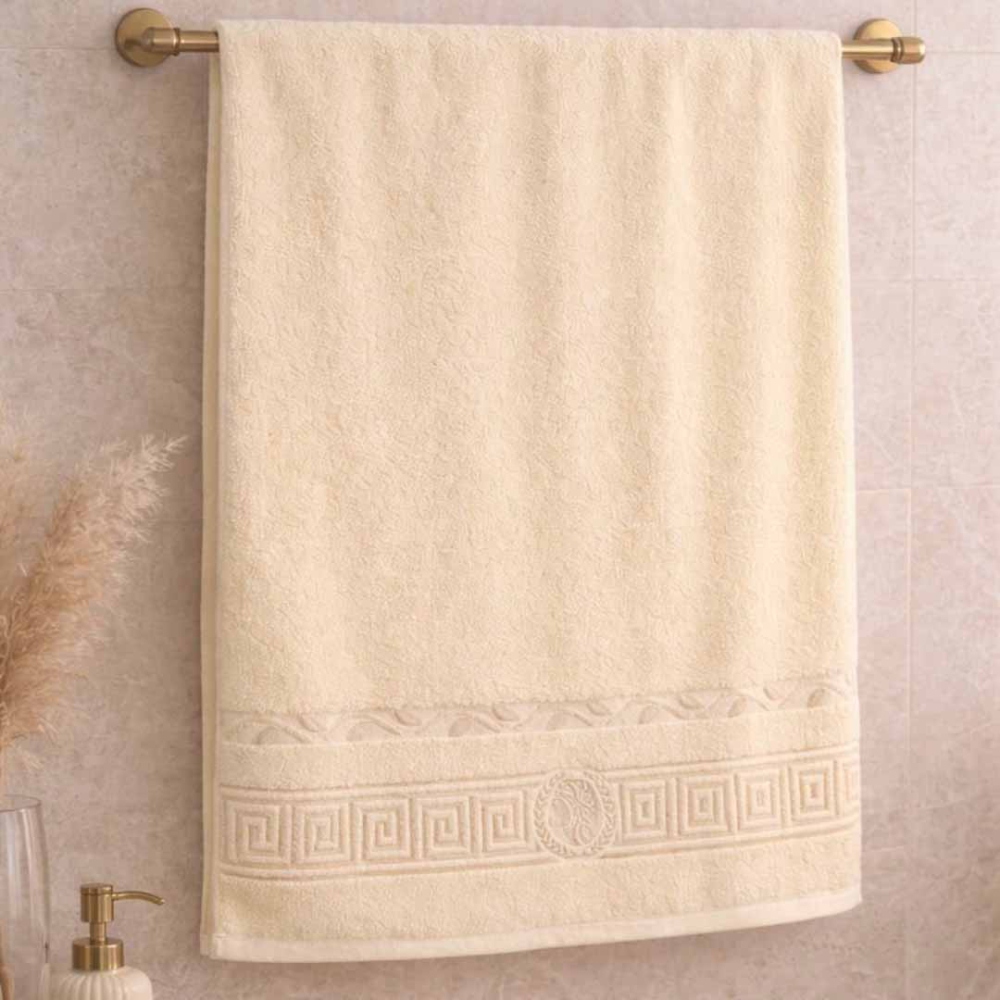 Bath towel “Cream Olympian”, 70x140 cm. Soft beige terry towel with decorative stripe