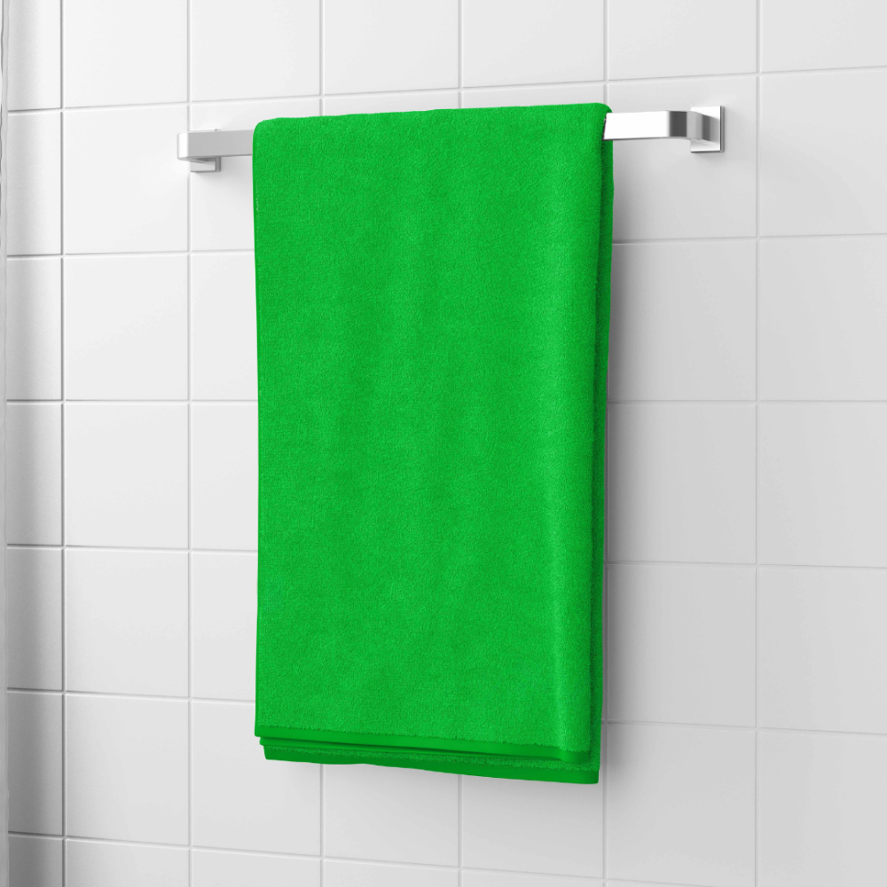 Bath towel “Green Softness”, 70x140 cm. Vivid green towel without patterns
