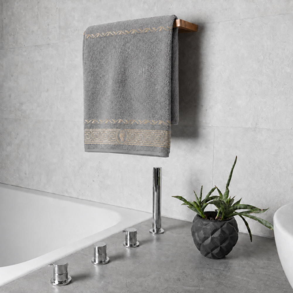 Bath towel “Grey Olympian”, 70x140 cm. Luxurious towel that absorbs moisture perfectly and enhances the bathroom. Bath towel “Grey Olympian”, 70x140 cm. Luxurious towel that absorbs moisture perfectly and enhances the bathroom.