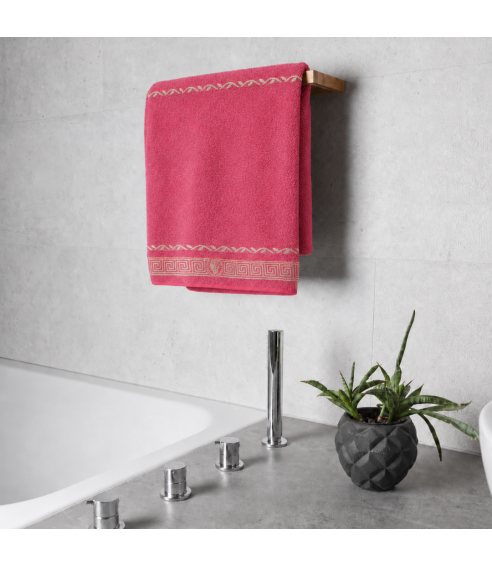 Bath towel “Red Olympian”