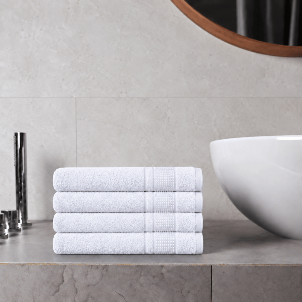 Bath towel “Royal White towel”, 70x140 cm. White bath towel with a decorative striped border. Bath towel “Royal White towel”, 70x140 cm. White bath towel with a decorative striped border.