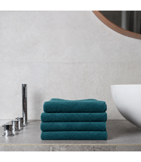 Bath towel “Teal Softness”